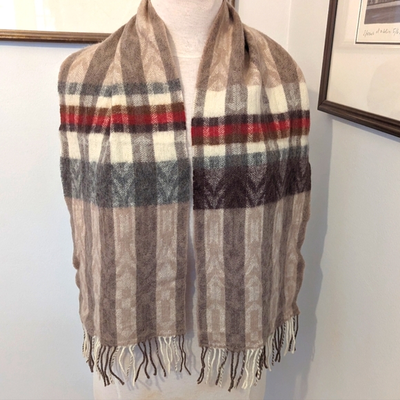 Vintage 100% Pure Wool Made in Germany Fraas Scarf - Picture 4 of 4